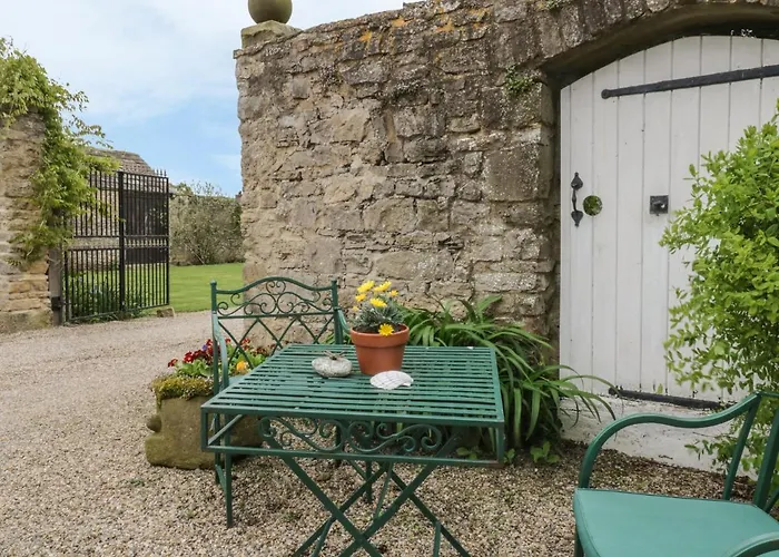 Holiday home Snape Castle, The Undercroft *
